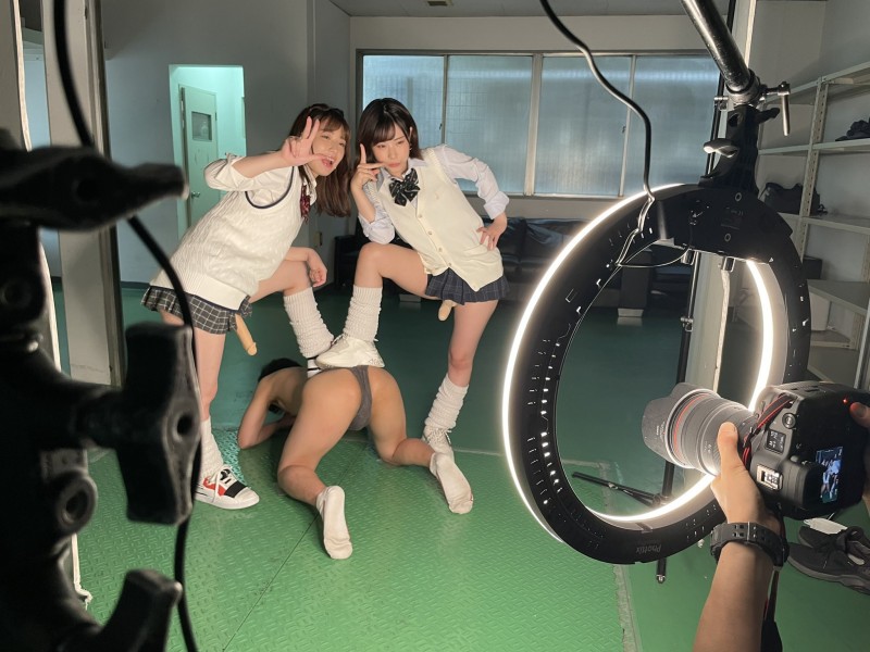 AV冷知识(12) – 女优拍片时、经纪人不能看？