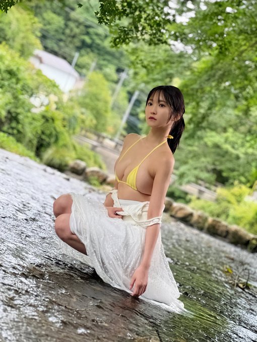 依本诗织(依本しおり)出道作品番号及封面，依本诗织个人简介