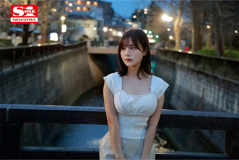 本郷愛(本乡爱)作品SSIS-887发布！绝对高潮，差点坏掉！活塞运动不停歇，拍摄场地湿了一大片