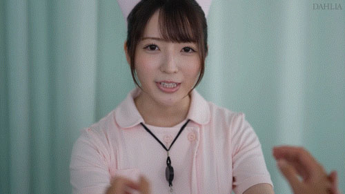 (小花暖)番号DLDSS-435 脱离WILL集团！F罩杯饱满雪嫩巨乳美女，最新AV作品移籍DAHLIA！