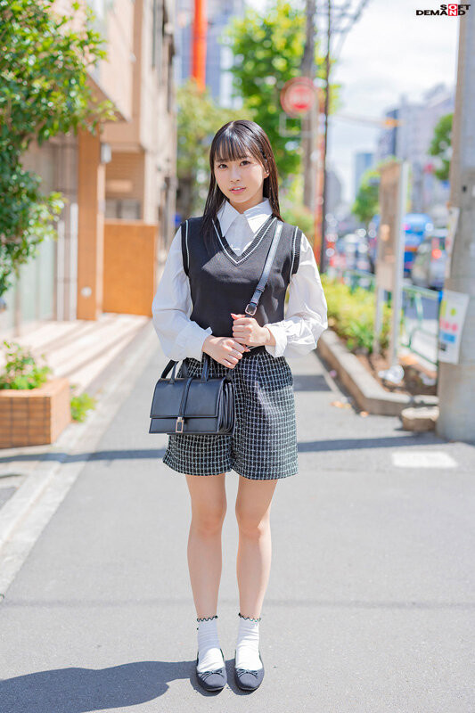 天美芽爱(天美めあ)出道作品番号及封面，天美芽爱个人简介