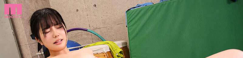 純白彩永(纯白彩永)作品MIDA-420发布！H奶乖巧制服妹狂露内裤，使人情欲高涨…忍不住猛烈撞击！