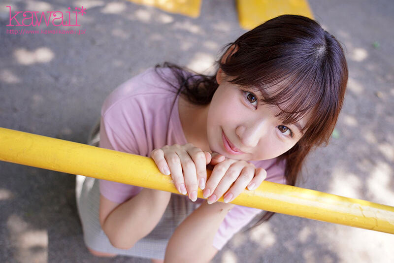 水川夏希(CAWD-923)不拿麦克风拿鸡鸡！为了当主播禁欲三年半的她决定拍A片！