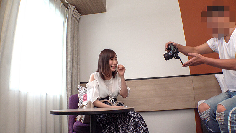 最新推荐！素人女优人妻新片《新婚美乳人妻》精选作品介绍……