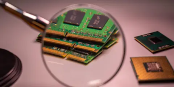 内存飙升成本暴涨 汽车会涨价还是减配？