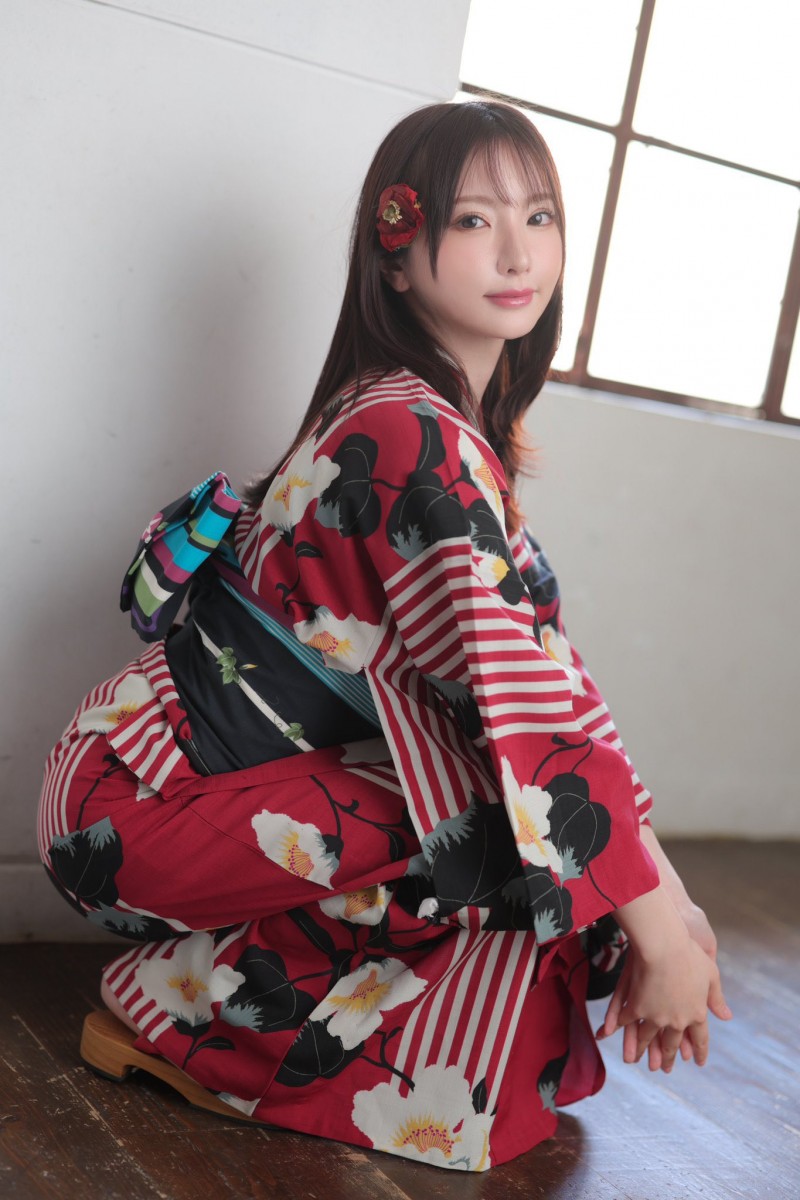 不再是新妻了！换新东家的她全新艺名出炉！