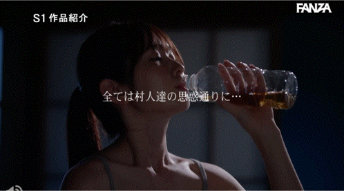 白上惠美香(SNOS-079)扮演网红大锅炒！这是白上咲花拍得最辛苦的作品！