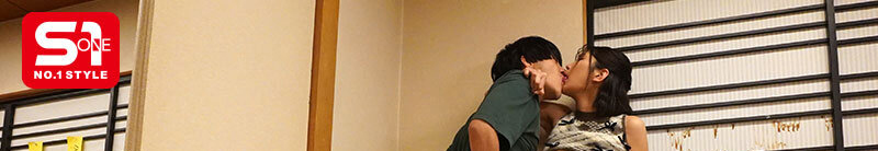 倉木華(仓木华)作品SNOS-083发布！社团聚会喝醉了！把巨乳长腿的正妹同学偷干好几下，居然没人发现！