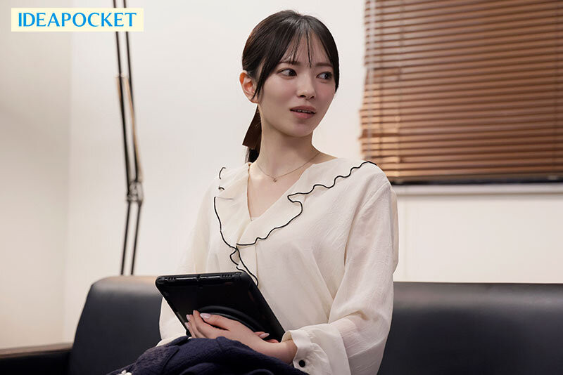 安西澪(IPZZ-845) 能力超专业的总裁秘书下海了！「光滑白虎美肌」看点满满！