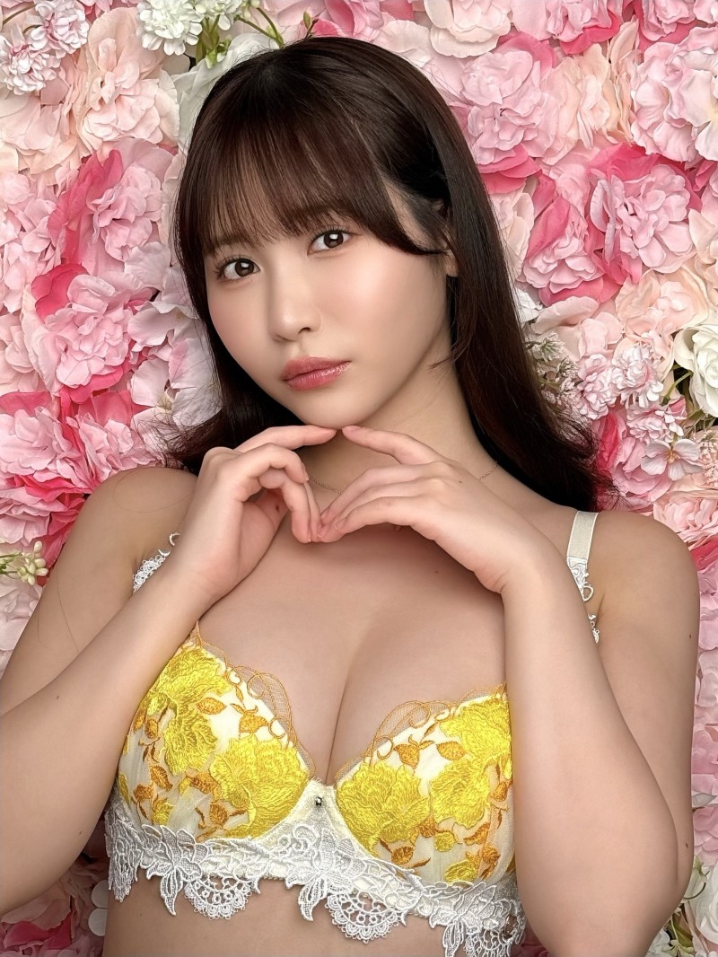将成最强发片机器?月瀬りりあ(月濑莉莉亚)拍了这支作品!
