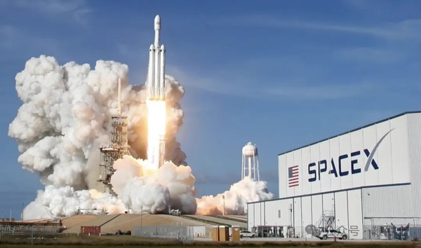 股价六连跌！SpaceX市值较峰值已蒸发超万亿美元