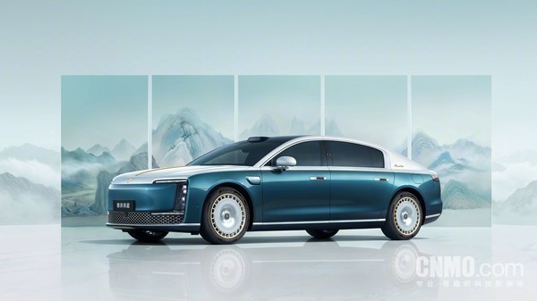 尊界S800典藏大观与V800开启全国交付 搭载华为乾崑